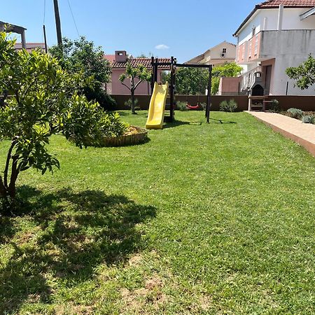 Apartmani Dubravka Bibinje Exterior photo